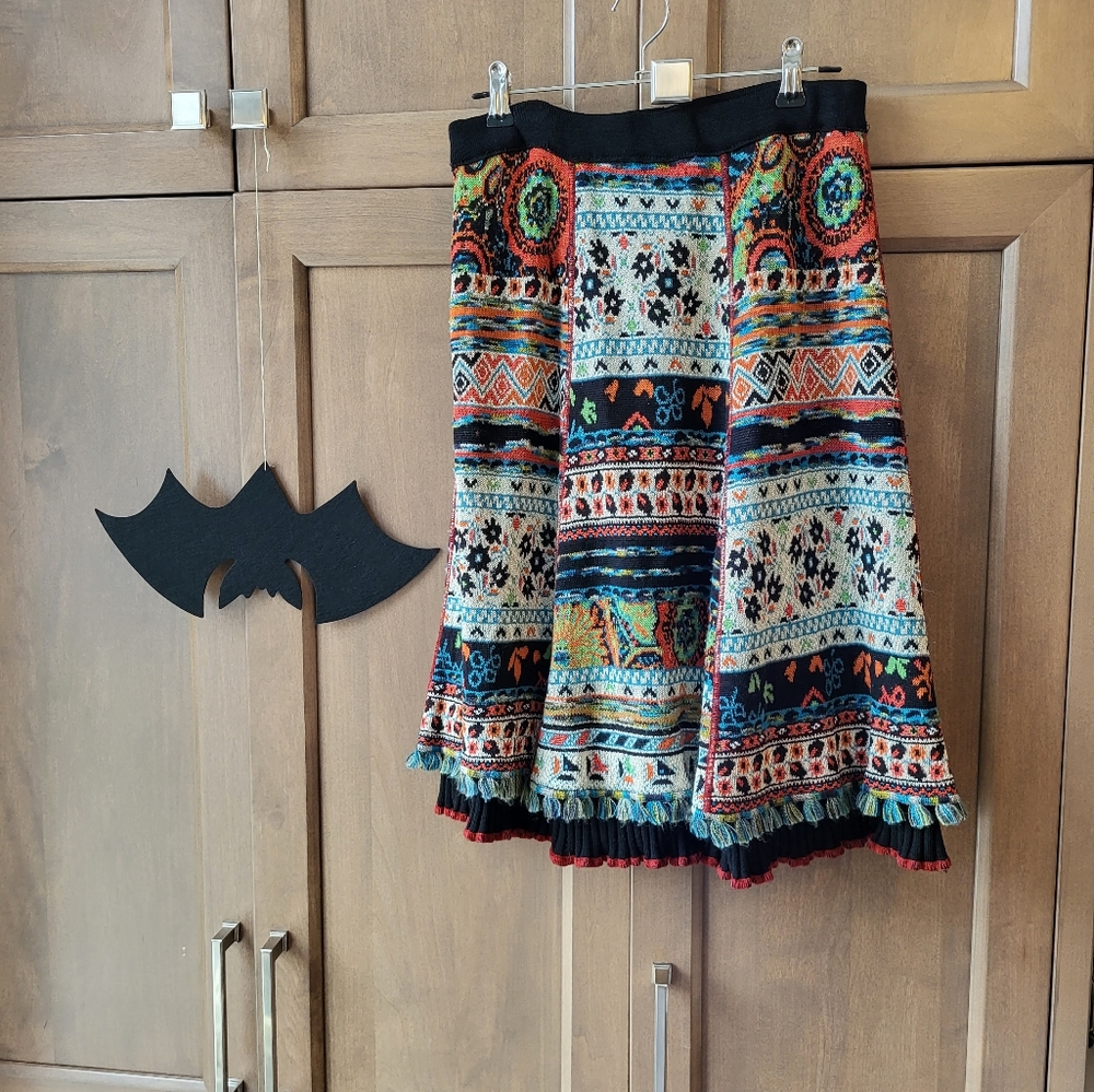 COPY - Chacok Skirt SZ M